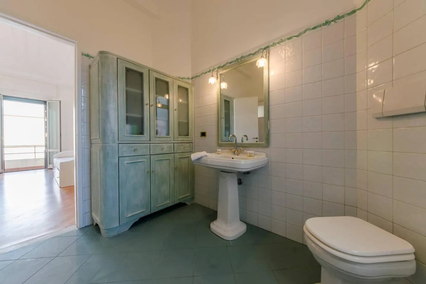 Joivy Splendid Apartment For 8 With Beautiful Seaview Genoa
