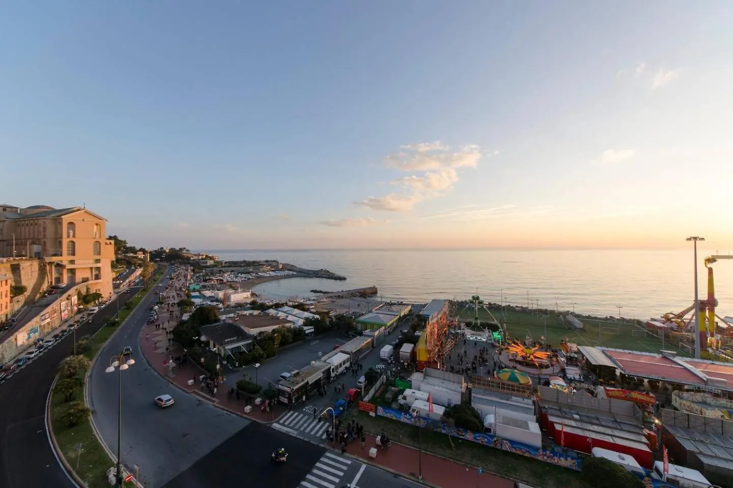 Joivy Splendid Apartment For 8 With Beautiful Seaview Genoa
